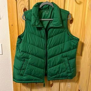 Land’s End puffer vest